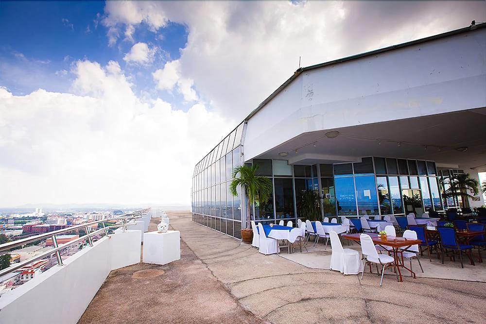 Mark Land Pattaya Beach Ngoại thất bức ảnh