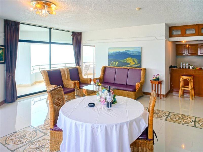Mark Land Pattaya Beach Ngoại thất bức ảnh