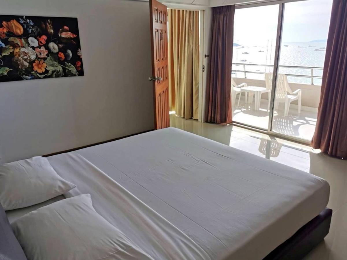 Mark Land Pattaya Beach Ngoại thất bức ảnh