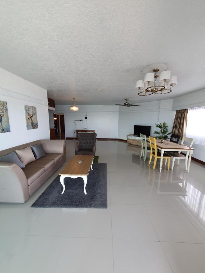 Mark Land Pattaya Beach Ngoại thất bức ảnh