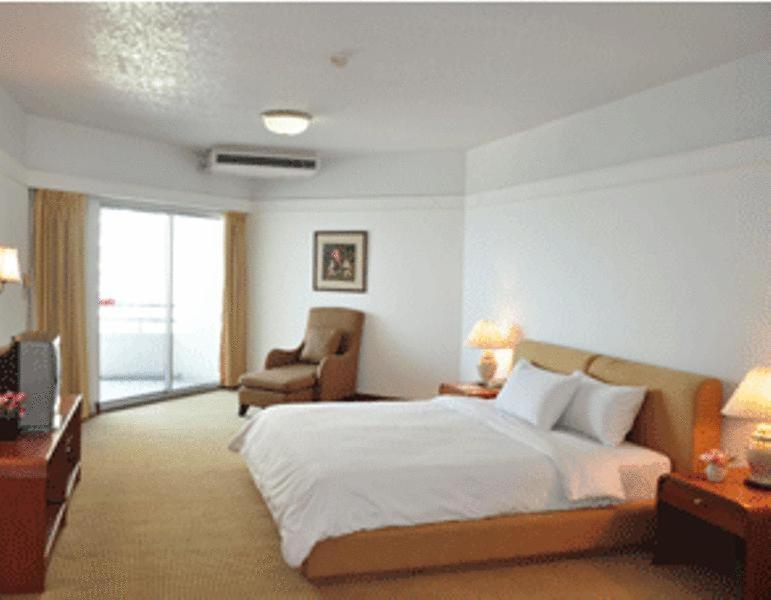 Mark Land Pattaya Beach Phòng bức ảnh